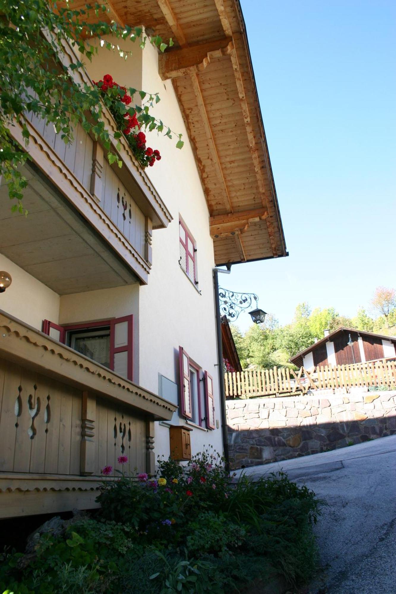 Villa Mirabell Cavalese Buitenkant foto